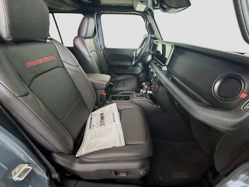 New 2026 Jeep Wrangler Unlimited Rubicon AWD/4WD image 26