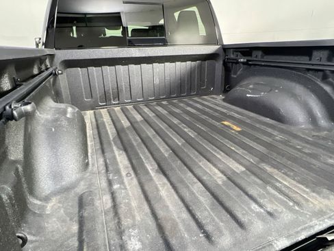 Used 2023 RAM 1500 Laramie AWD/4WD image 25