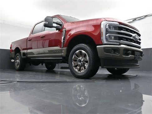 New 2026 Ford F350 King Ranch w/ FX4 Off-Road Package image 24