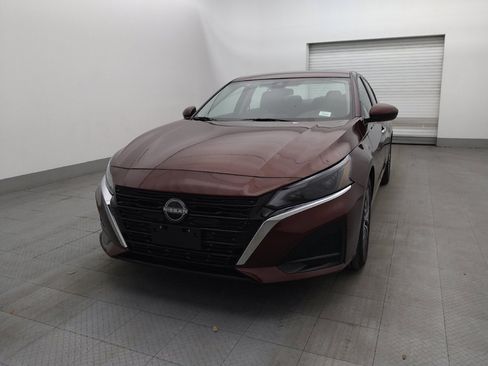 Used 2023 Nissan Altima 2.5 SV image 15