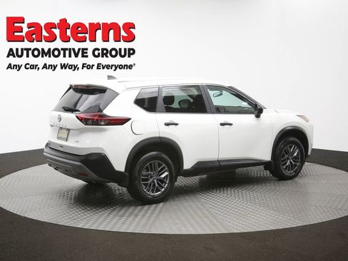 Used 2023 Nissan Rogue S AWD/4WD image 42