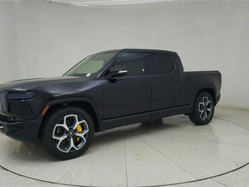 Used 2022 Rivian R1T Adventure image 62