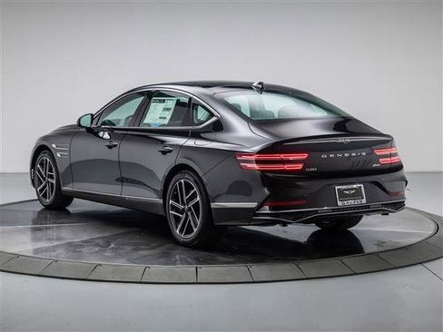 New 2026 Genesis G80 2.5T Advanced image 3