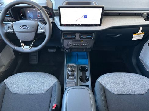 New 2026 Ford Maverick XLT w/ XLT Luxury Package image 12