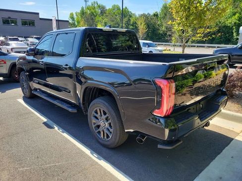 Used 2023 Toyota Tundra Platinum AWD/4WD image 6