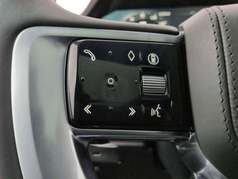 New 2026 Land Rover Range Rover SE image 25