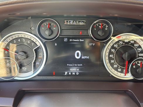 Used 2017 RAM 1500 Laramie image 19