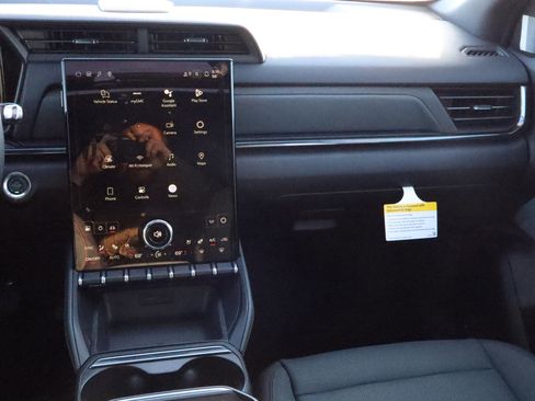 New 2026 GMC Terrain AT4 w/ Convenience Package III image 11