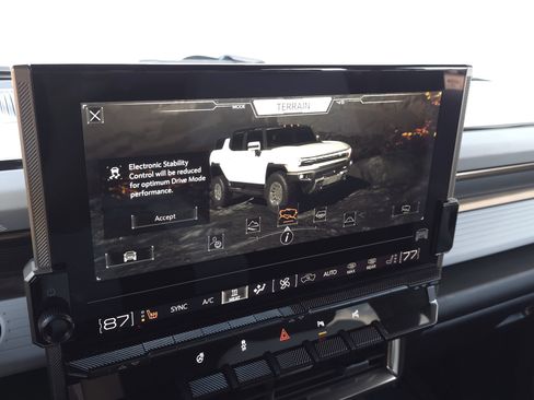Used 2025 GMC Hummer EV 3X image 66