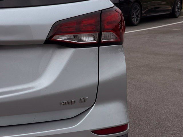Used 2022 Chevrolet Equinox LT AWD/4WD image 11
