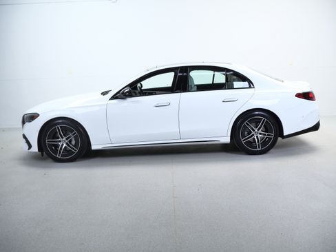 Certified 2026 Mercedes-Benz E 350 4MATIC Sedan image 10