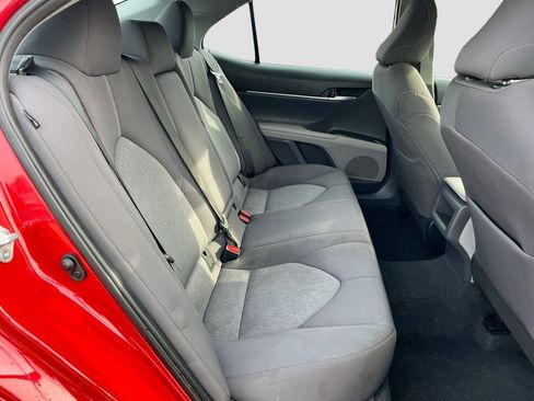 Used 2024 Toyota Camry LE image 23