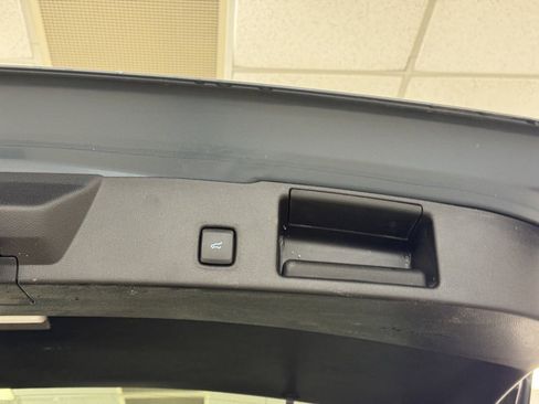 Used 2025 Ford Escape ST-Line w/ Tech Pack #1 image 24