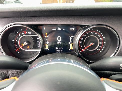 Used 2022 Jeep Gladiator Mojave w/ Trailer Tow Package image 19