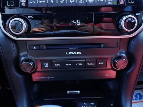 Used 2023 Lexus GX 460 Premium w/ Premium Package AWD/4WD image 23