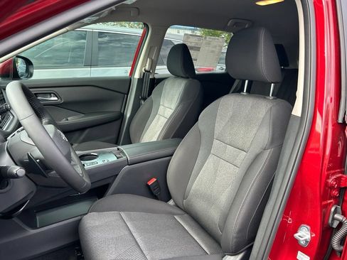 Used 2026 Nissan Rogue SV FWD image 21