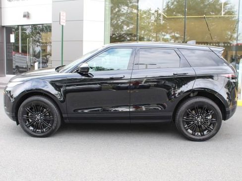 Used 2025 Land Rover Range Rover Evoque S image 6