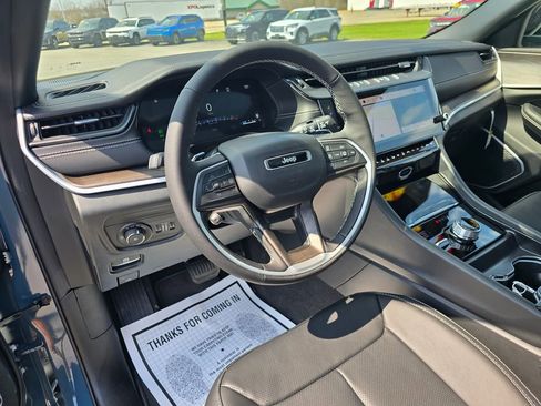 New 2026 Jeep Grand Cherokee L Limited image 14