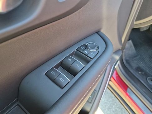 New 2026 Buick Enclave Sport Touring w/ Power Package FWD image 20