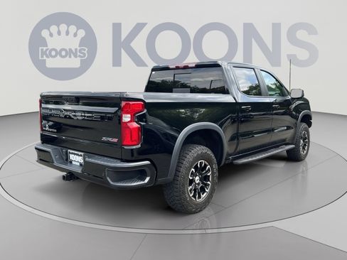 Used 2023 Chevrolet Silverado 1500 ZR2 w/ Technology Package AWD/4WD image 7