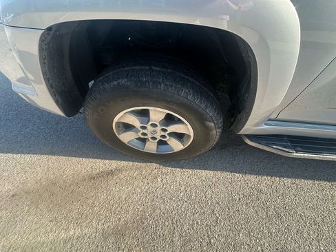 Used 2013 Toyota 4Runner SR5 image 8