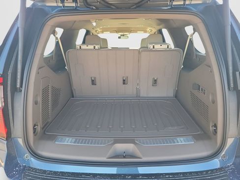 New 2026 GMC Yukon XL Denali w/ LPO, Floor Liner Package image 22