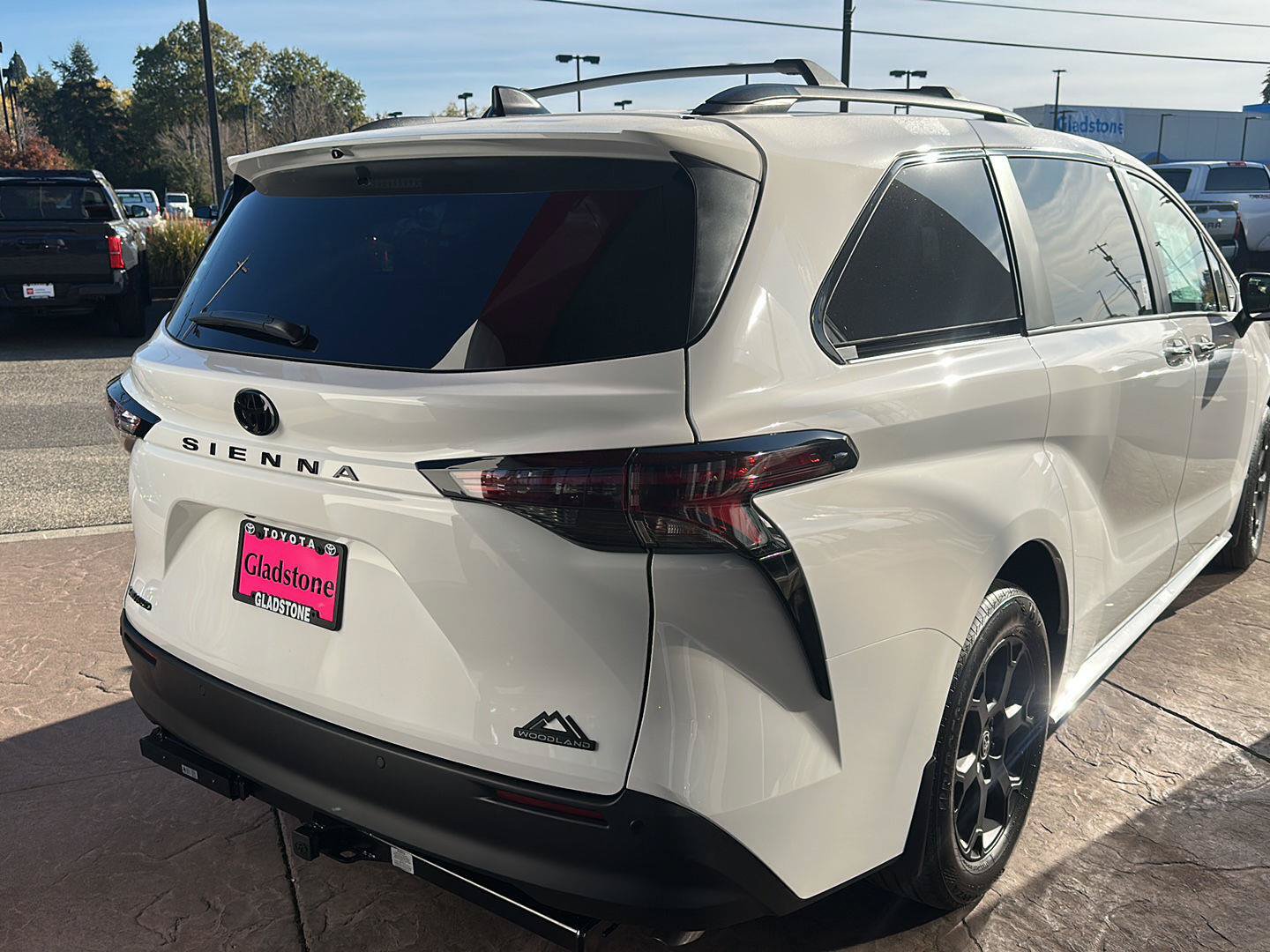 New 2026 Toyota Sienna XLE Woodland Edition AWD/4WD image 3
