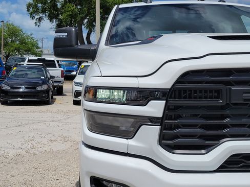 New 2026 RAM 2500 Tradesman w/ Safety Group AWD/4WD image 7