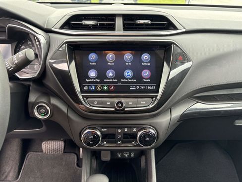 Used 2023 Chevrolet TrailBlazer LT w/ Convenience Package image 11