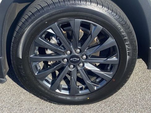 Used 2023 Chevrolet Traverse RS image 33