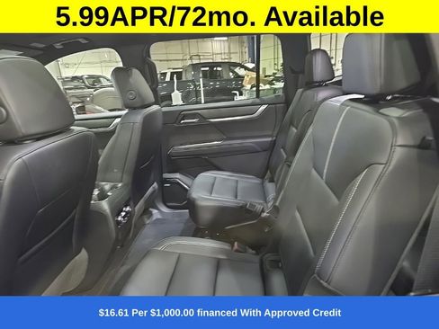 New 2026 GMC Acadia Elevation image 16