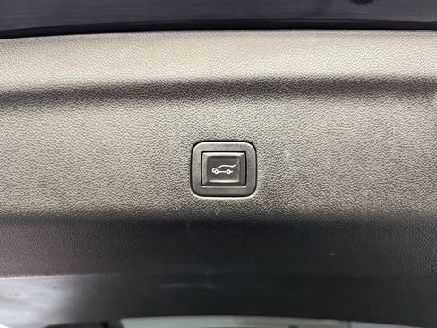 Used 2023 Cadillac Escalade Sport Platinum w/ LPO, Floor Liner Package image 48