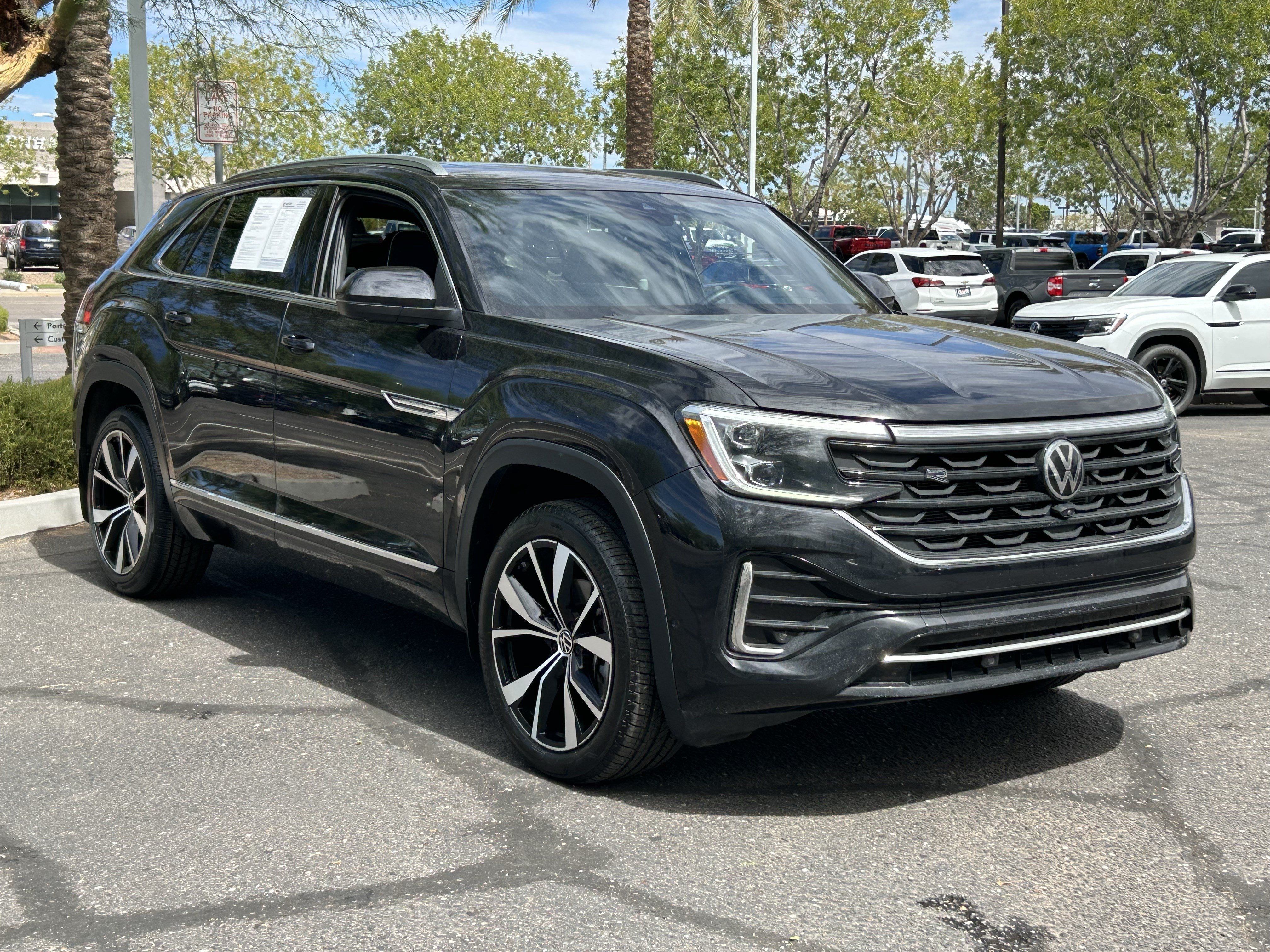 Certified 2024 Volkswagen Atlas Cross Sport SEL Premium R-Line AWD/4WD image 6