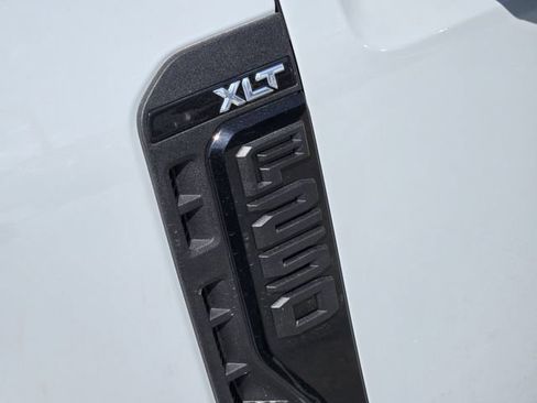 New 2026 Ford F250 XLT w/ XLT Premium Package AWD/4WD image 7