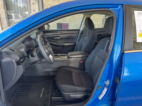 Used 2025 Nissan Sentra SV FWD image 21