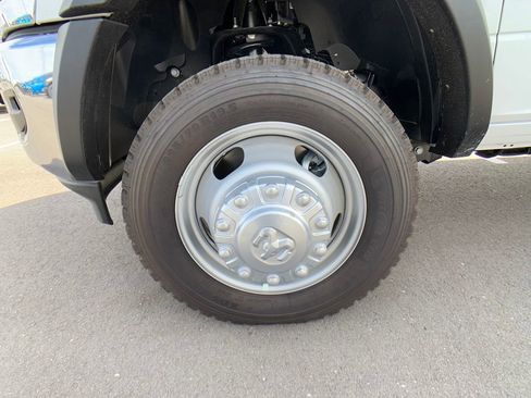 New 2026 RAM 5500 Tradesman w/ Chrome Appearance Group image 27