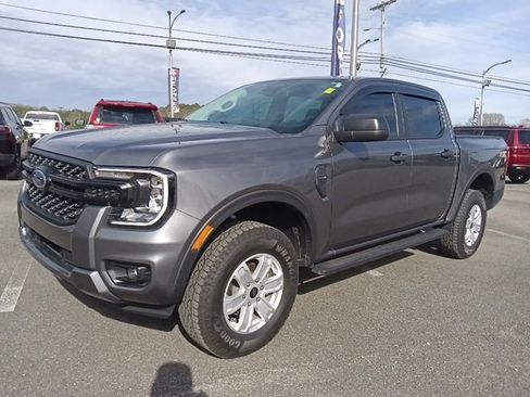 Used 2024 Ford Ranger XL image 7