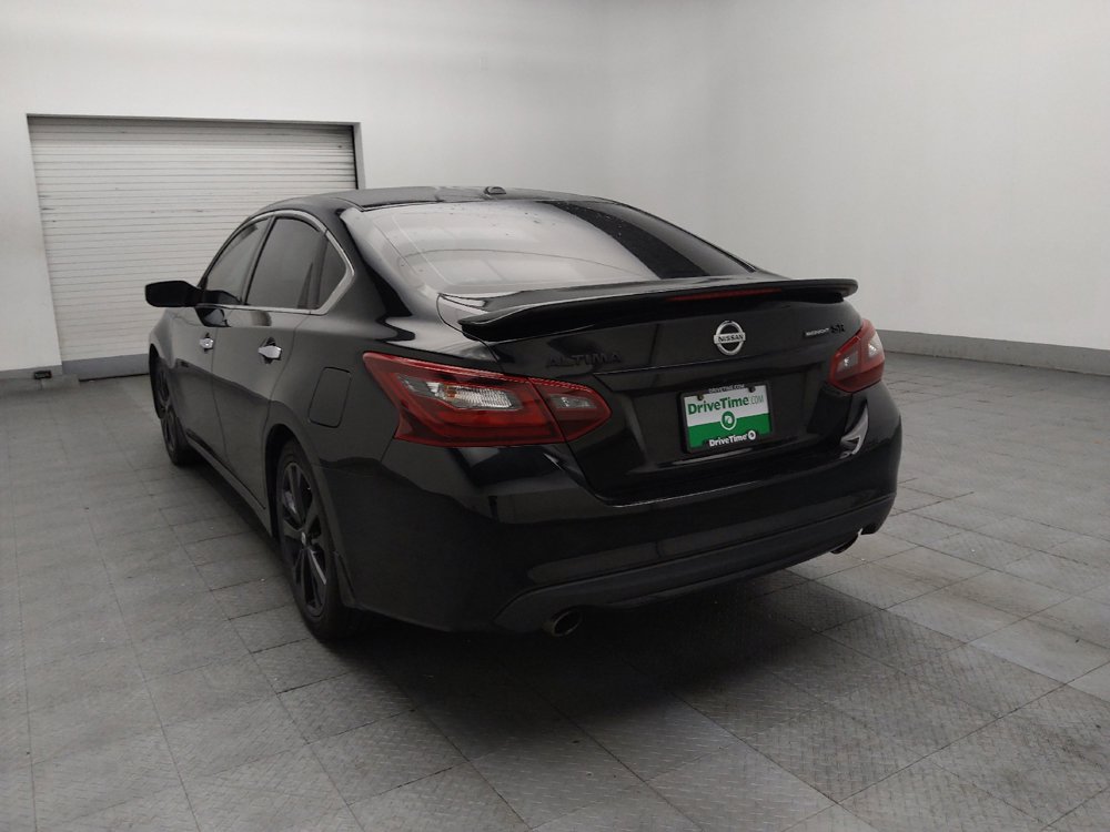 Used 2018 Nissan Altima 2.5 SR w/ SR Midnight Edition FWD image 5