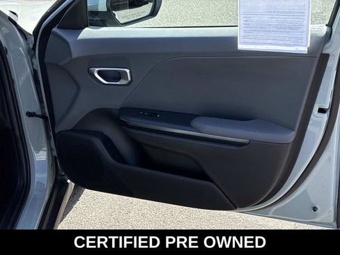 Used 2025 Kia K4 FWD image 8