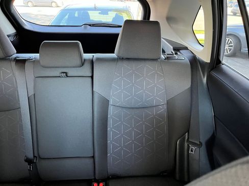 Used 2025 Toyota RAV4 XLE image 39