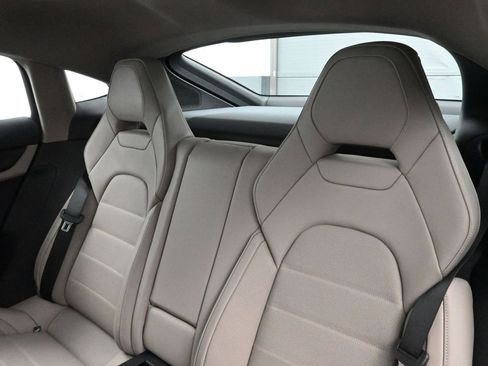 Used 2026 Porsche Panamera image 6