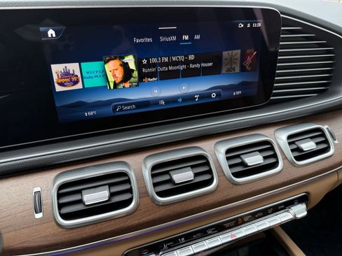 New 2026 Mercedes-Benz GLE 450 4MATIC image 16