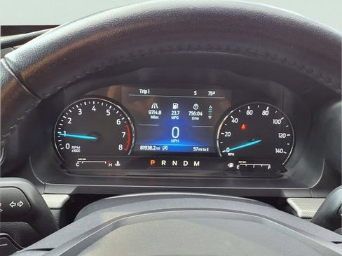 Used 2020 Ford Explorer XLT w/ Equipment Group 202A AWD/4WD image 15