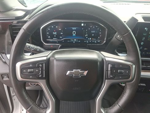 Certified 2023 Chevrolet Silverado 1500 RST AWD/4WD image 16