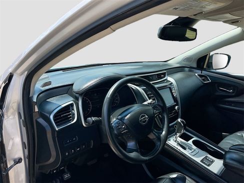 Used 2020 Nissan Murano SL image 9