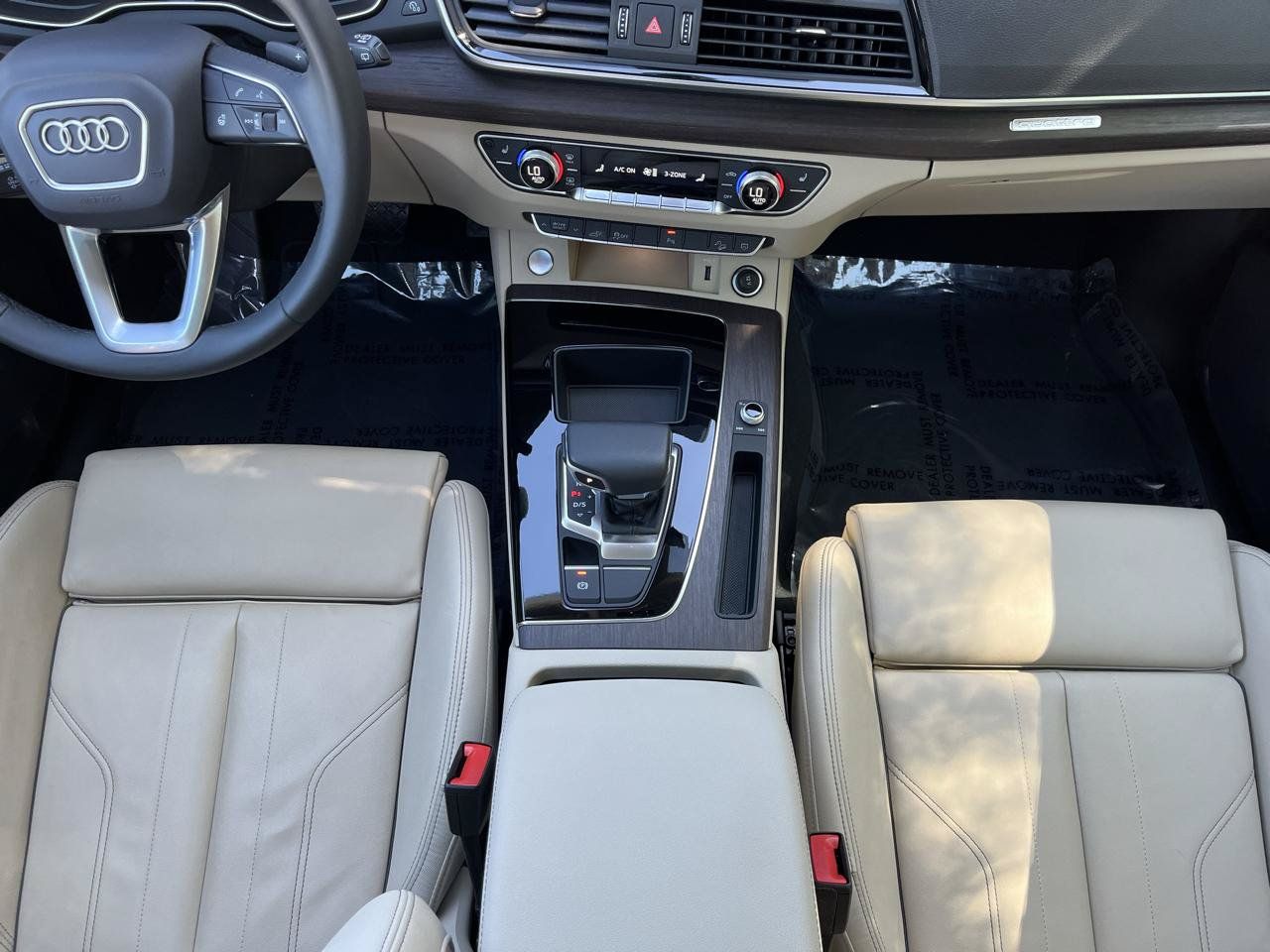 Used 2024 Audi Q5 e Premium AWD/4WD image 19