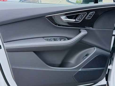 New 2026 Audi Q7 Premium Plus image 21