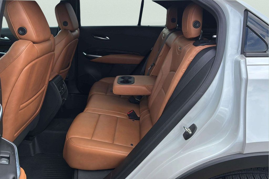 Used 2020 Cadillac XT4 Sport FWD image 32