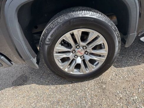Used 2019 GMC Sierra 1500 Denali w/ Driver Alert Package II AWD/4WD image 13
