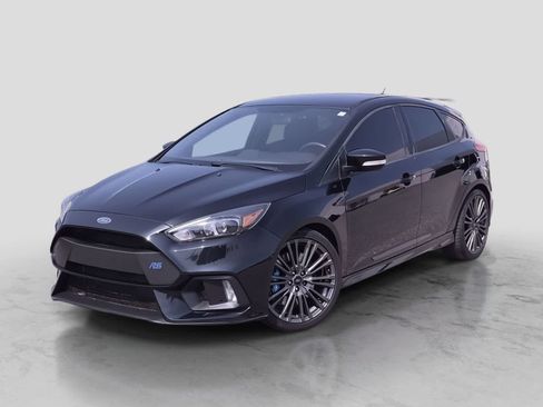 Used 2017 Ford Focus RS AWD/4WD image 1